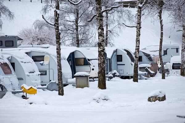 Wintercamping im Wohnwagen